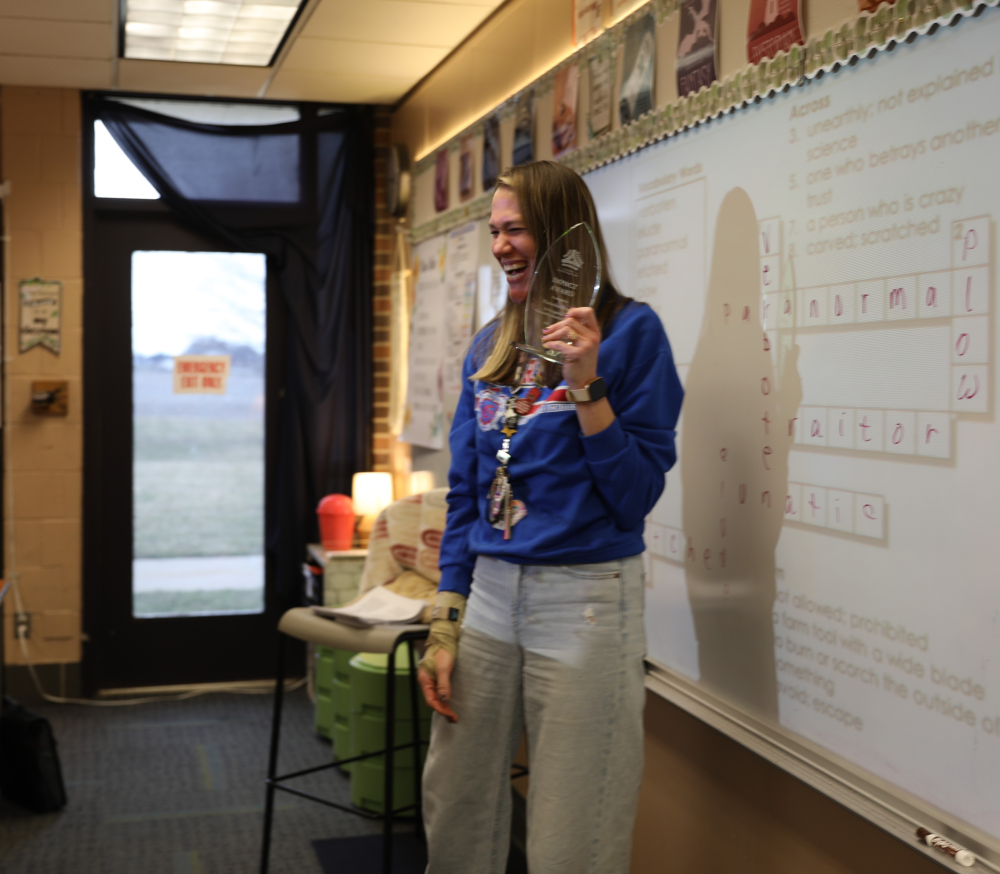 Ms. Bean Wins PHM Impact Award Grissom Middle School